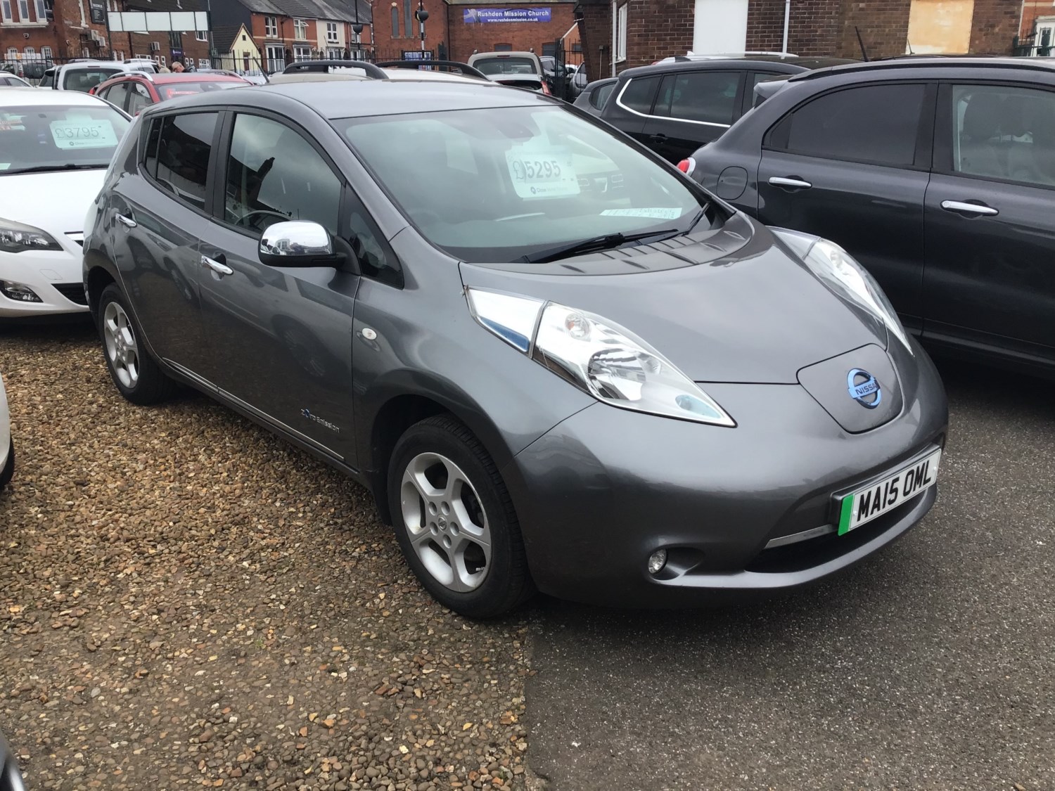 Nissan Leaf Listing Image