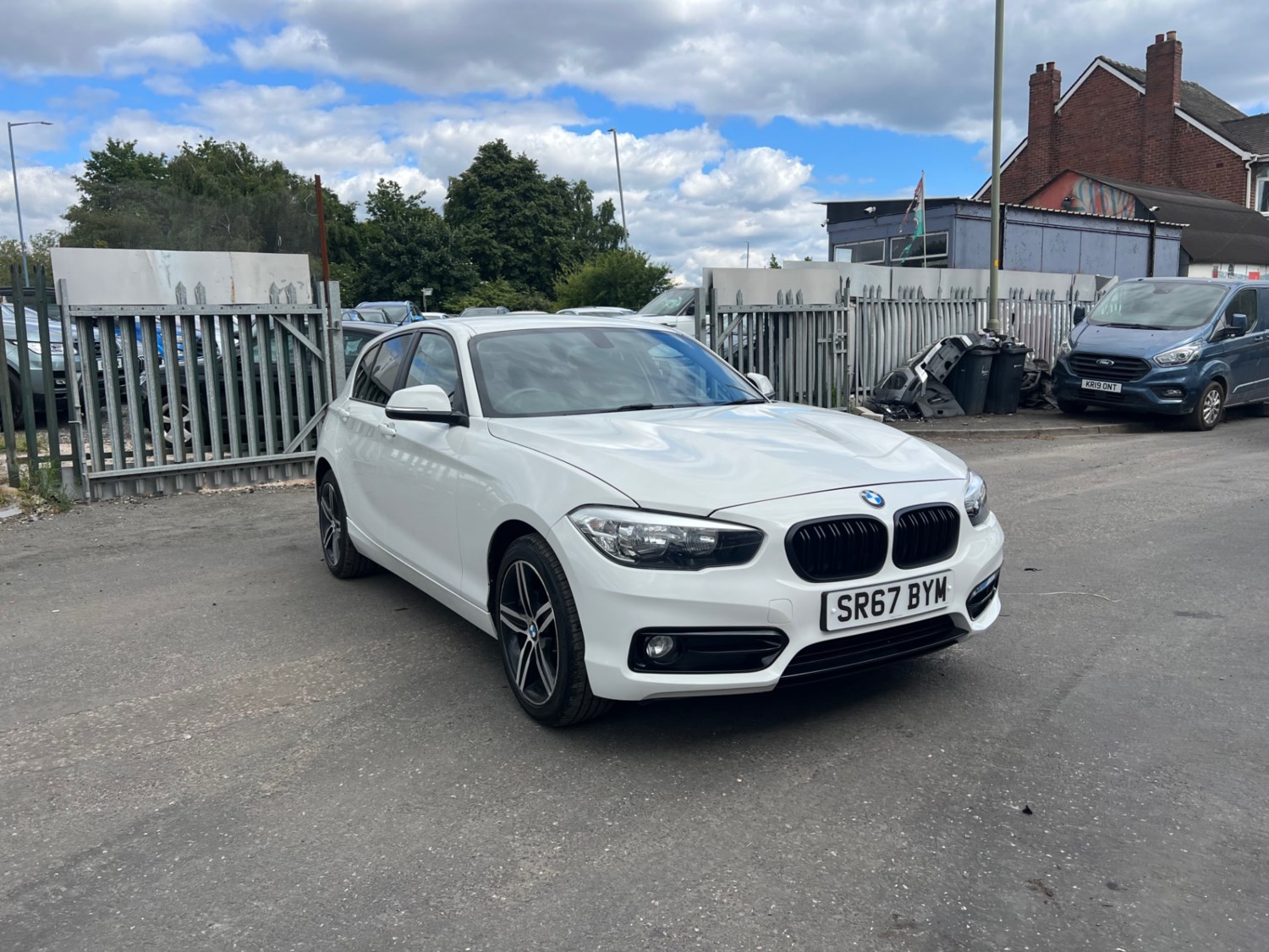 BMW 1 Series Listing Image