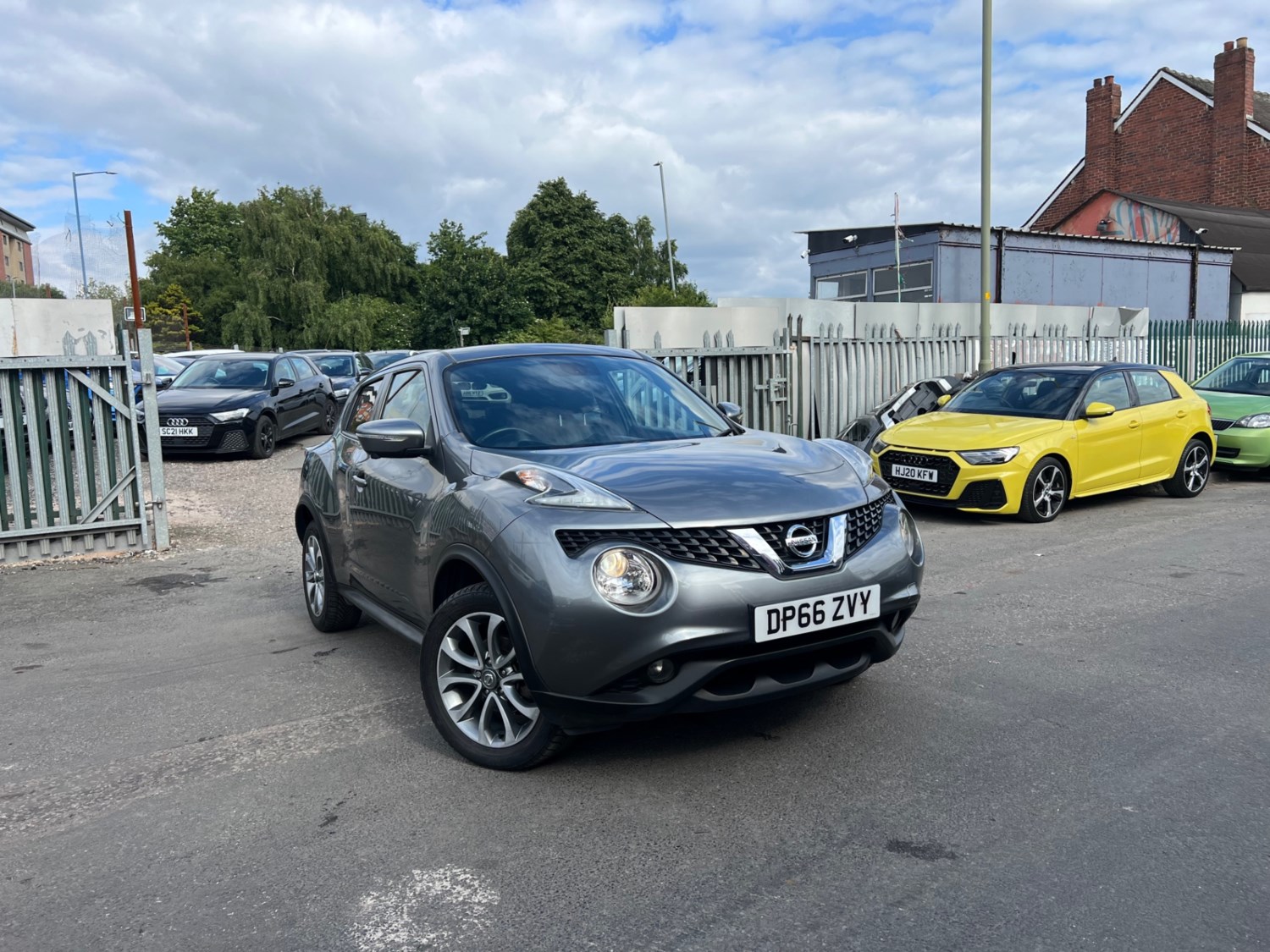 Nissan Juke Listing Image