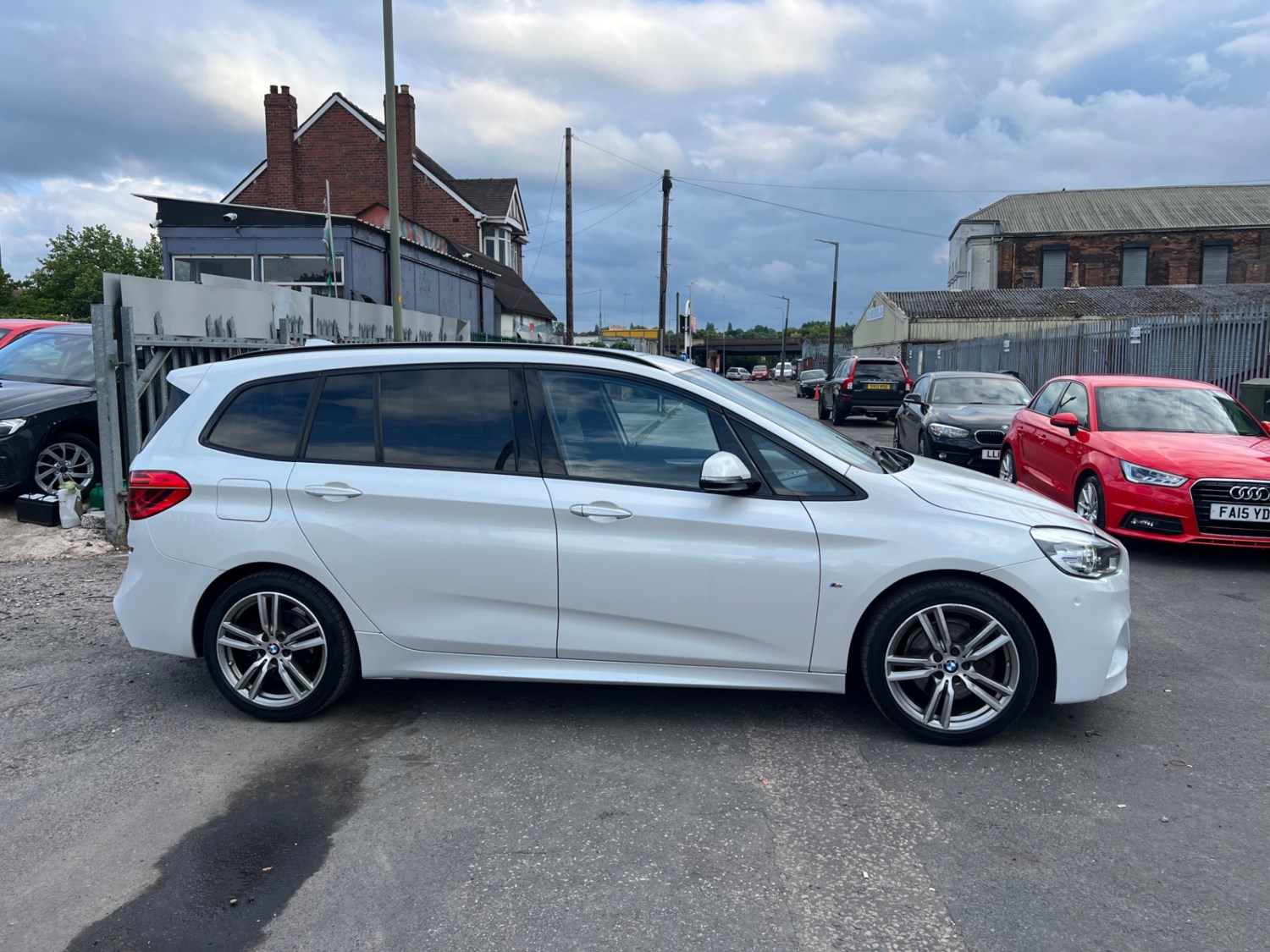 BMW 2 Series Listing Image