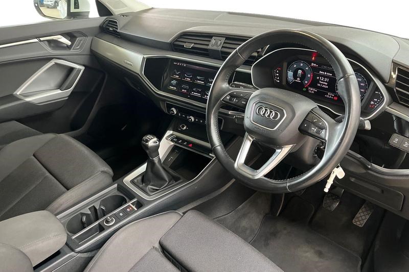 Audi Q3 Listing Image