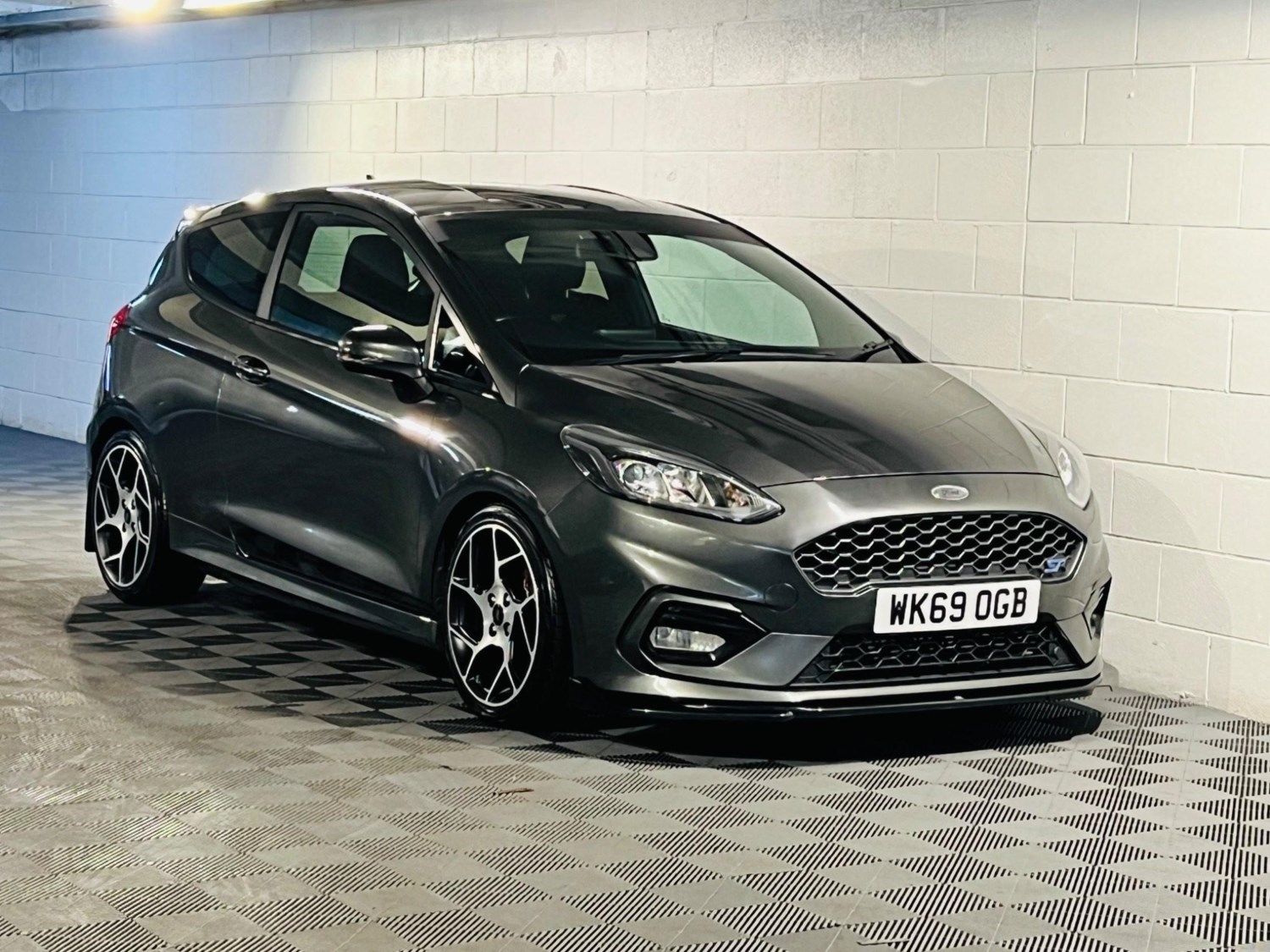 Ford Fiesta Listing Image