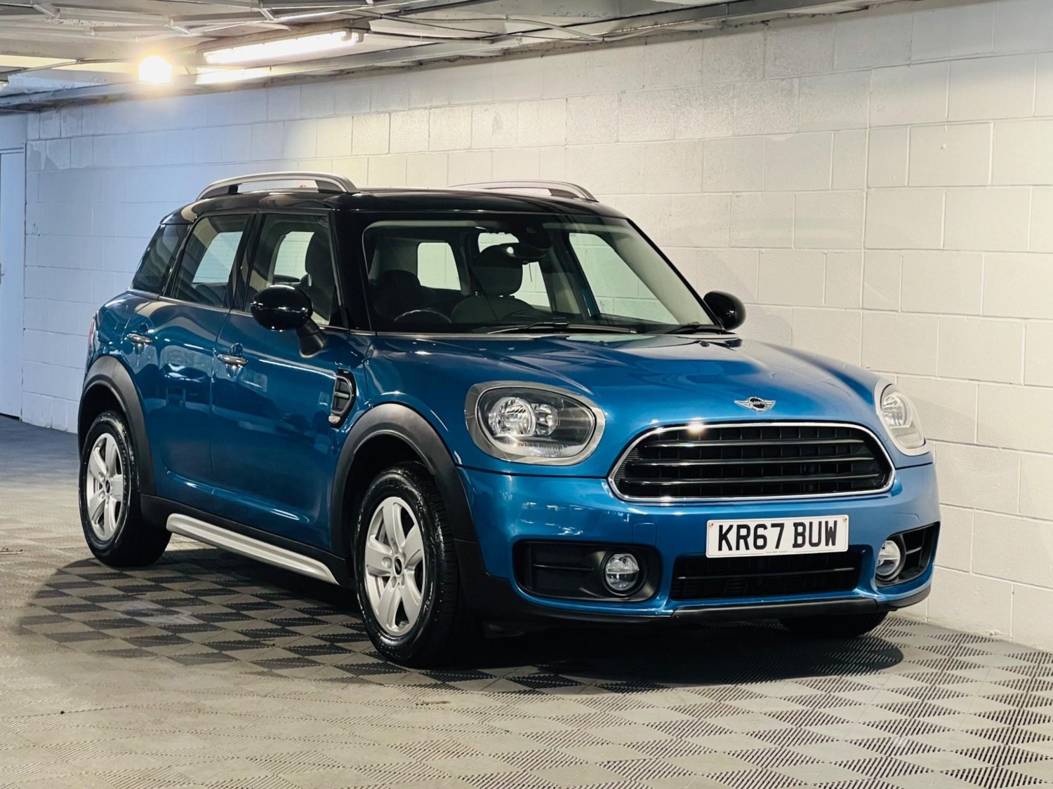 MINI Countryman Listing Image