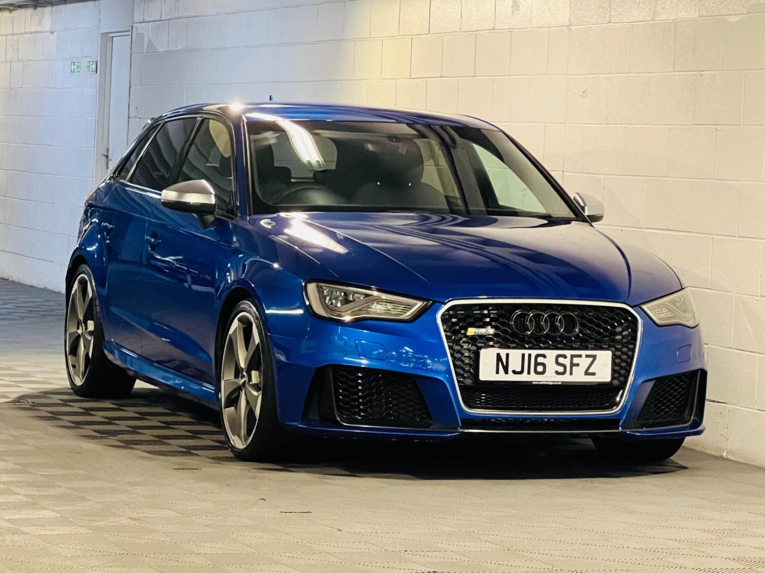 Audi RS3 Listing Image