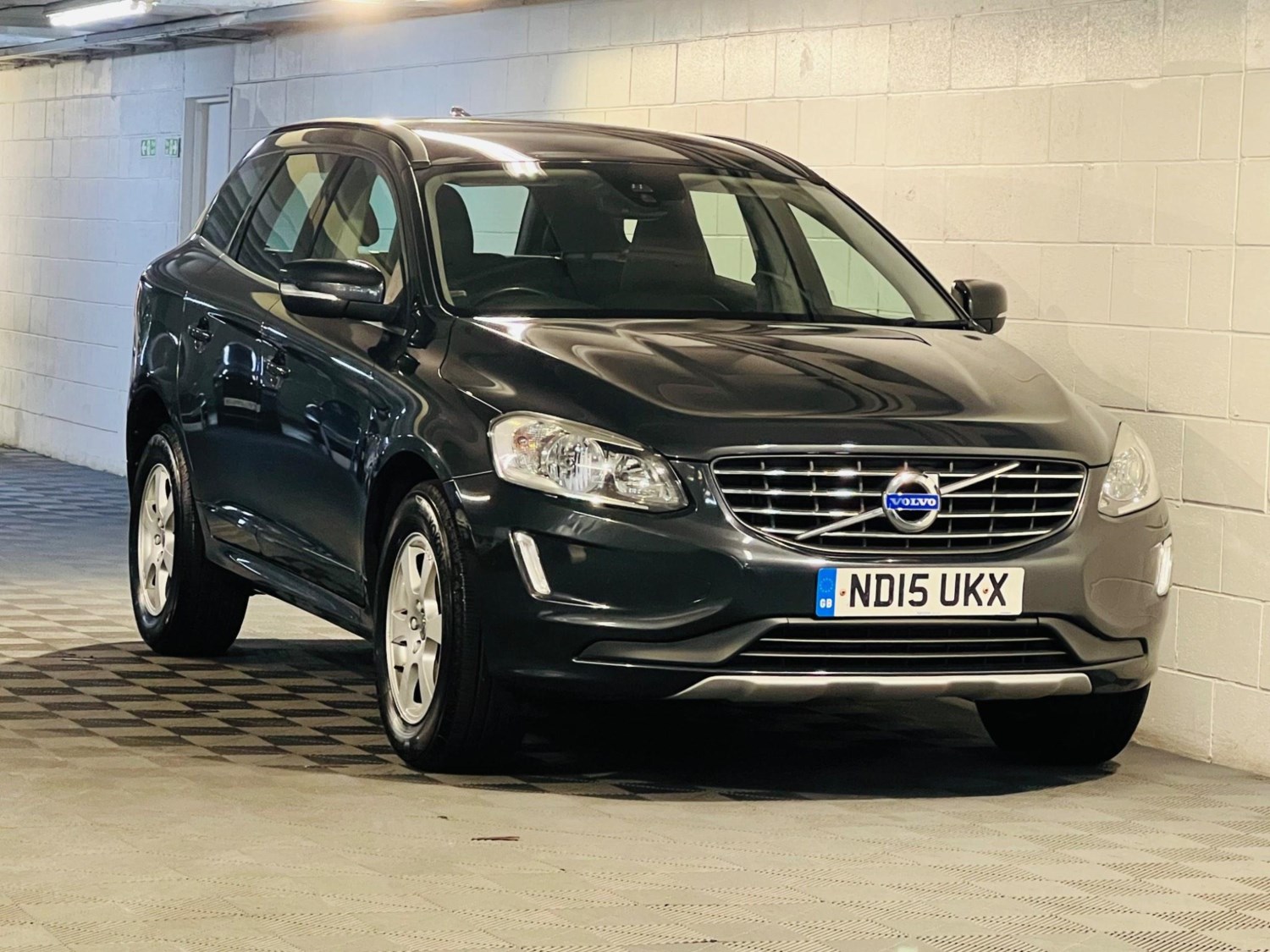 Volvo XC60 Listing Image