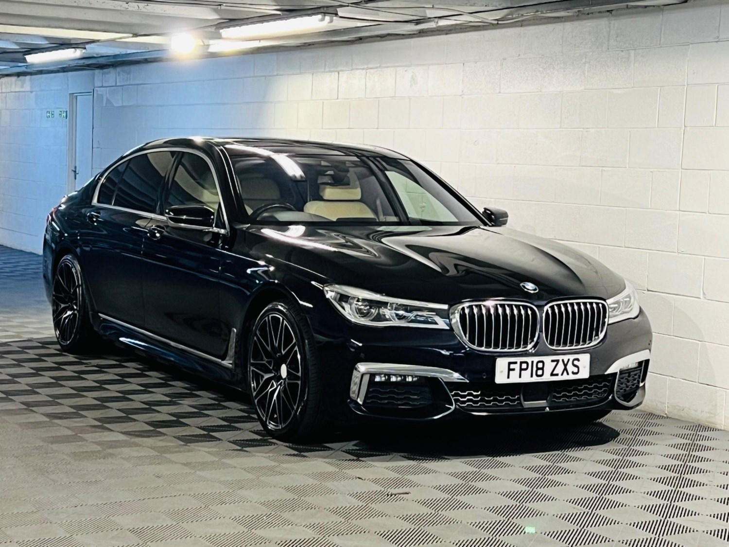 BMW 7 Series Listing Image