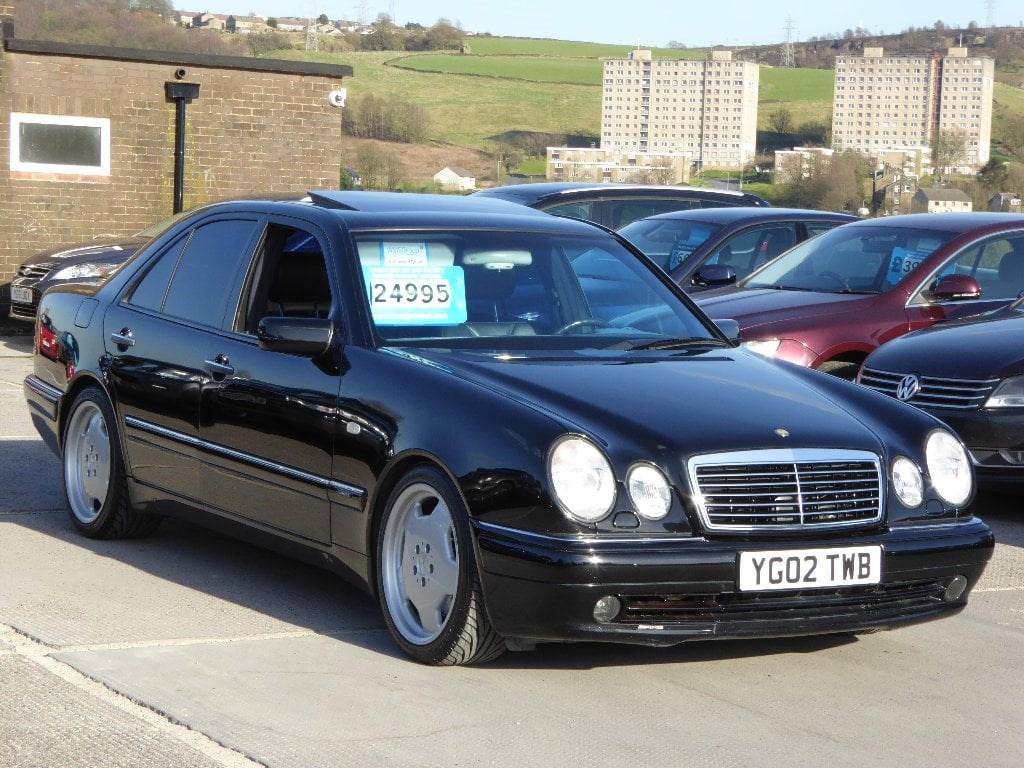 Mercedes-Benz E-Class Listing Image