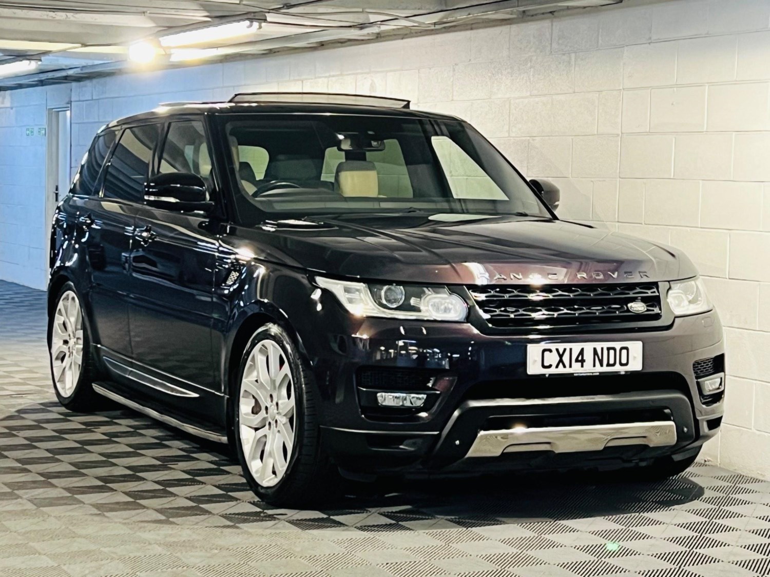 Land Rover Range Rover Sport Listing Image