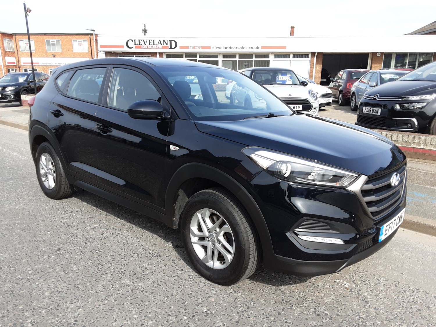 Hyundai TUCSON Listing Image