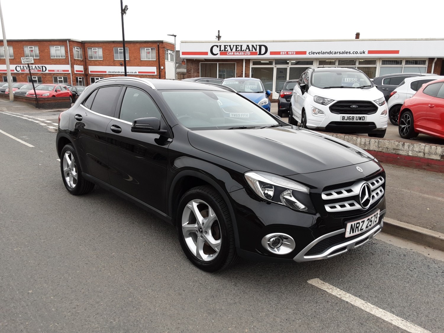 Mercedes-Benz GLA Listing Image