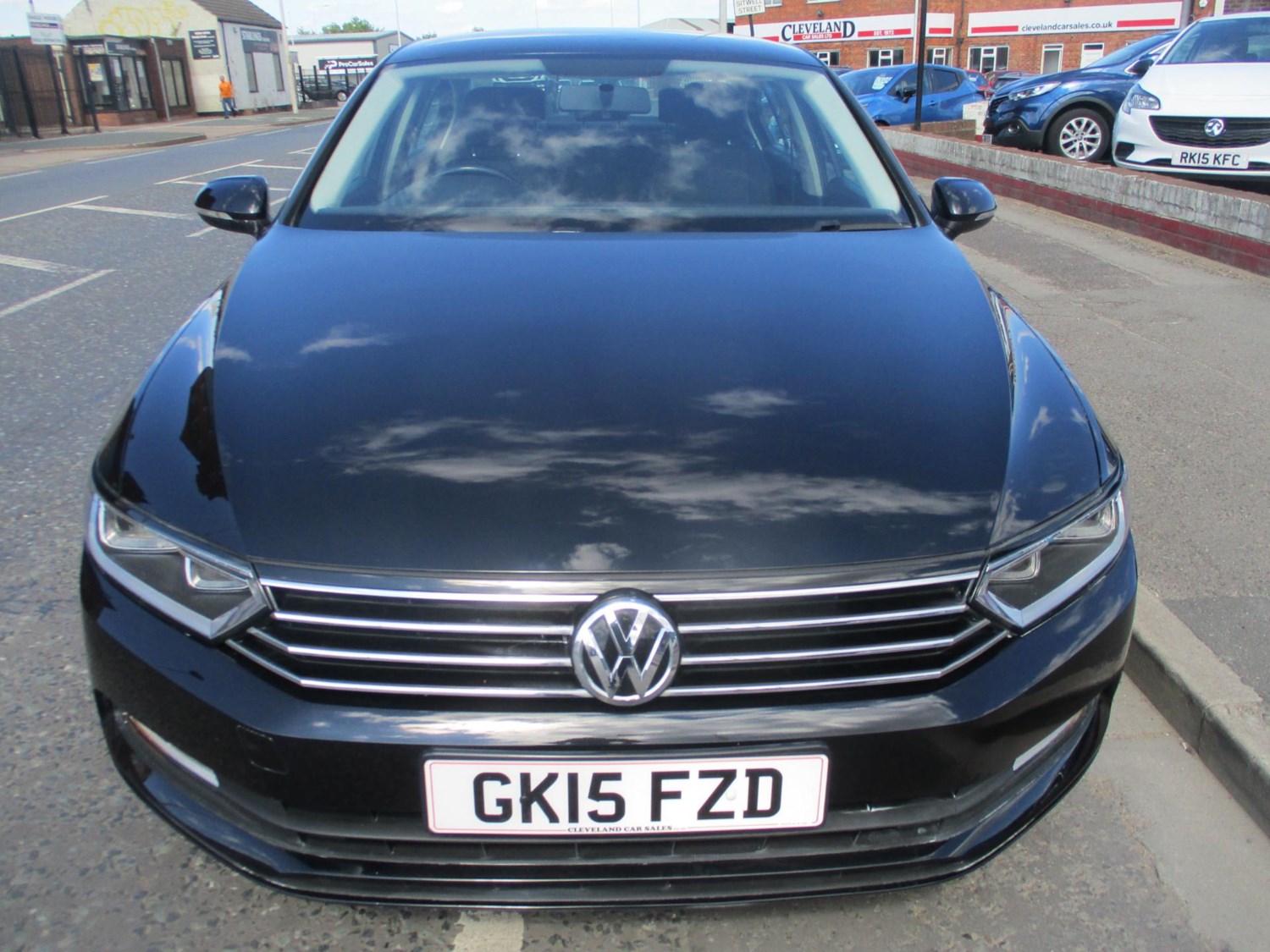 Volkswagen Passat Listing Image