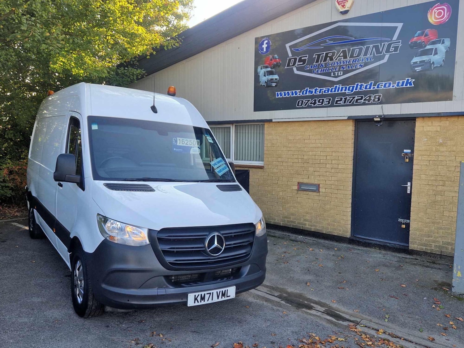 Mercedes-Benz Sprinter Listing Image