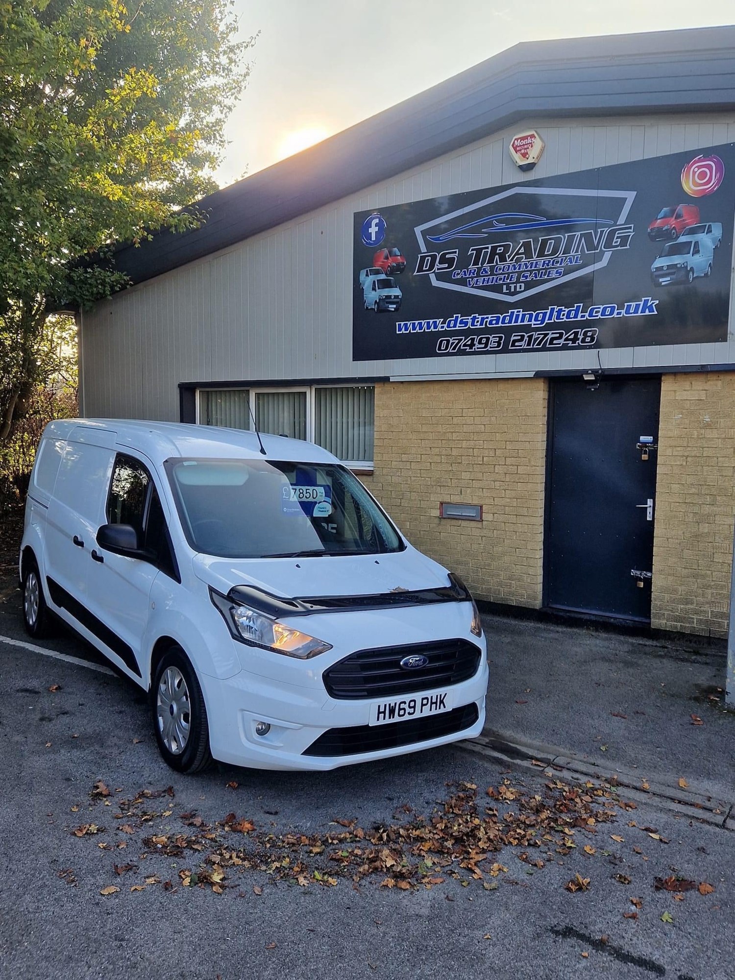 Ford Transit Connect Listing Image