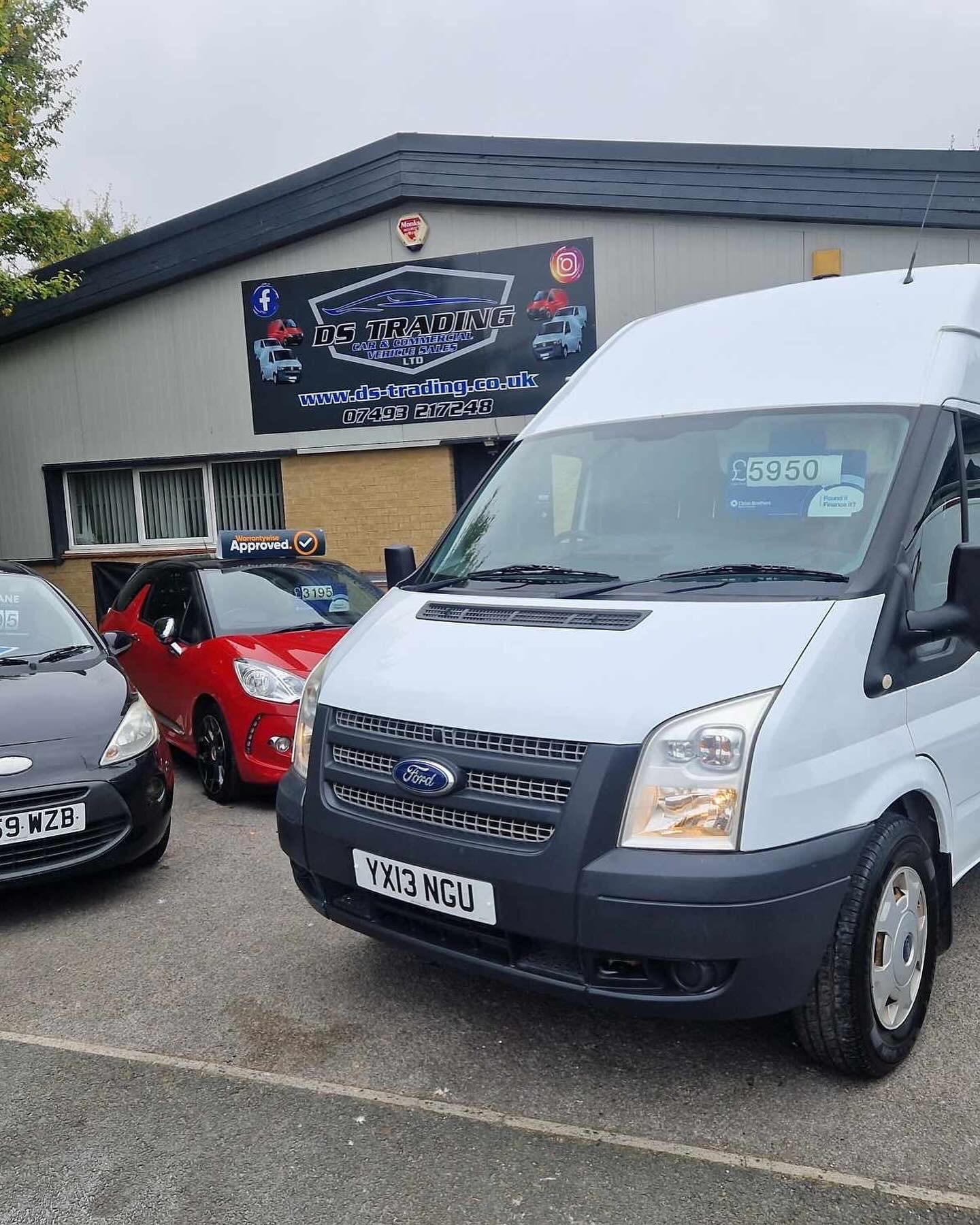 Ford Transit Listing Image