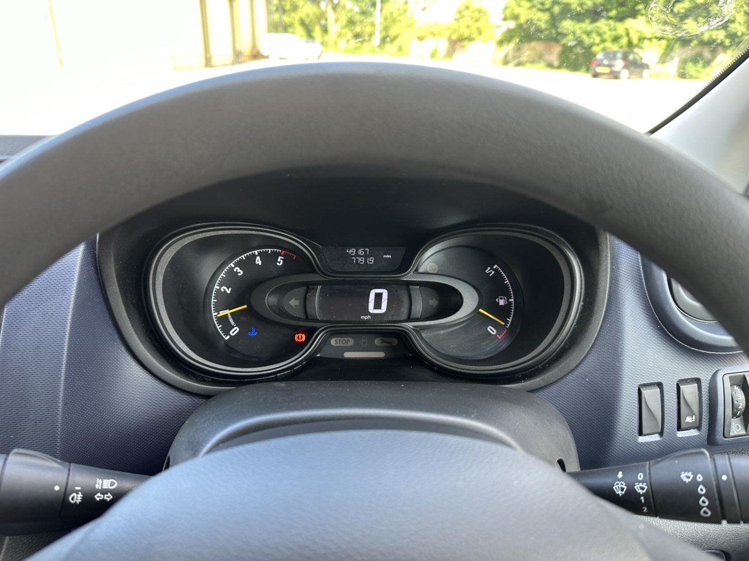 Vauxhall Vivaro Listing Image