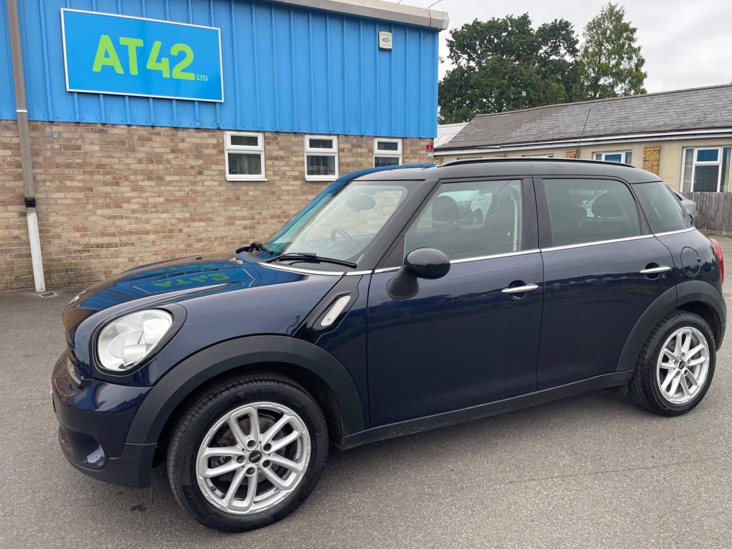 MINI Countryman Listing Image