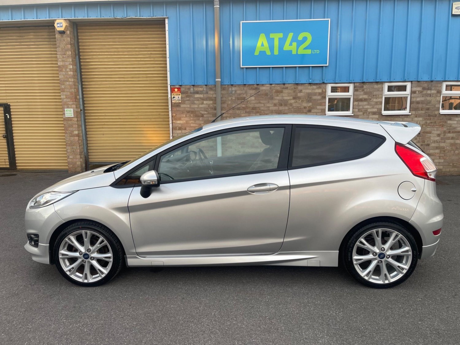 Ford Fiesta Listing Image