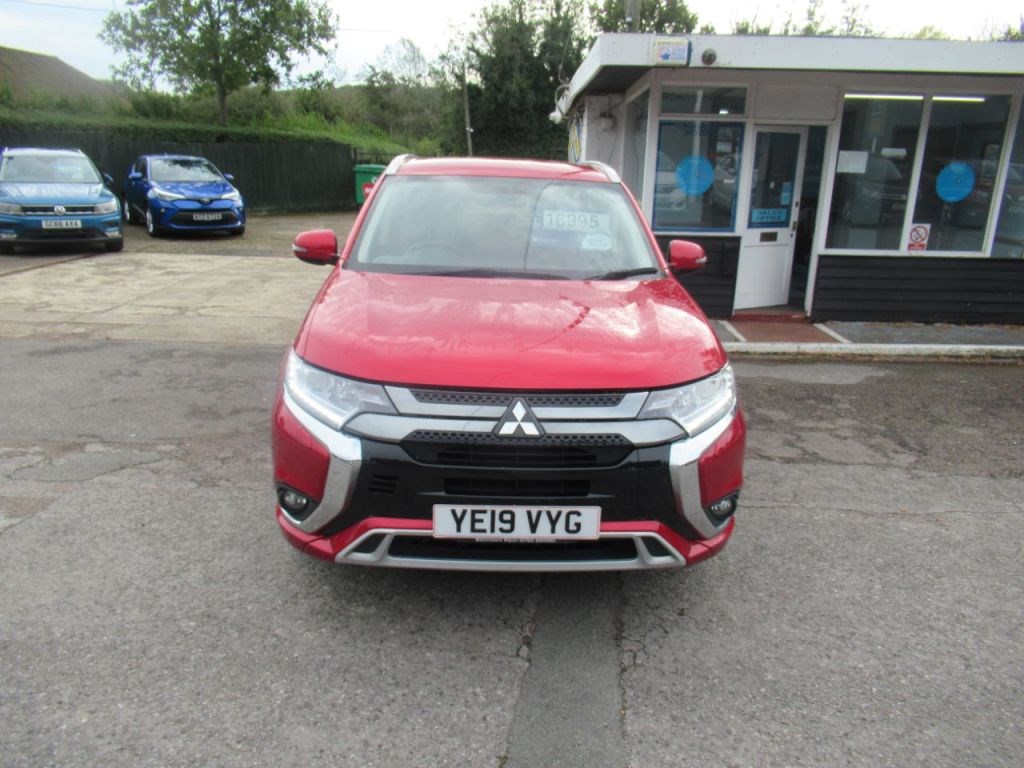 Mitsubishi Outlander Listing Image