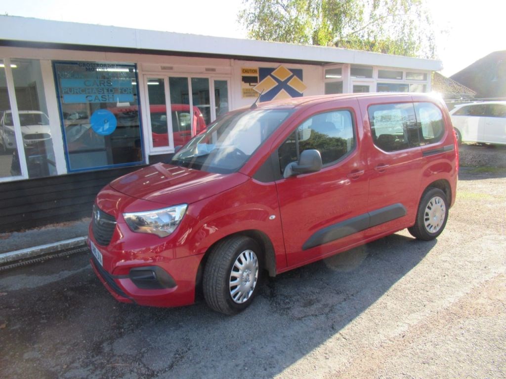 Vauxhall Combo Listing Image