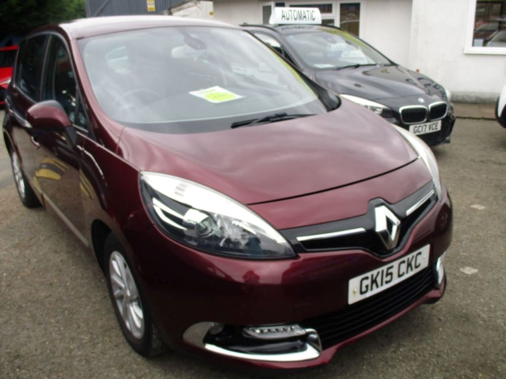 Renault Scenic Listing Image