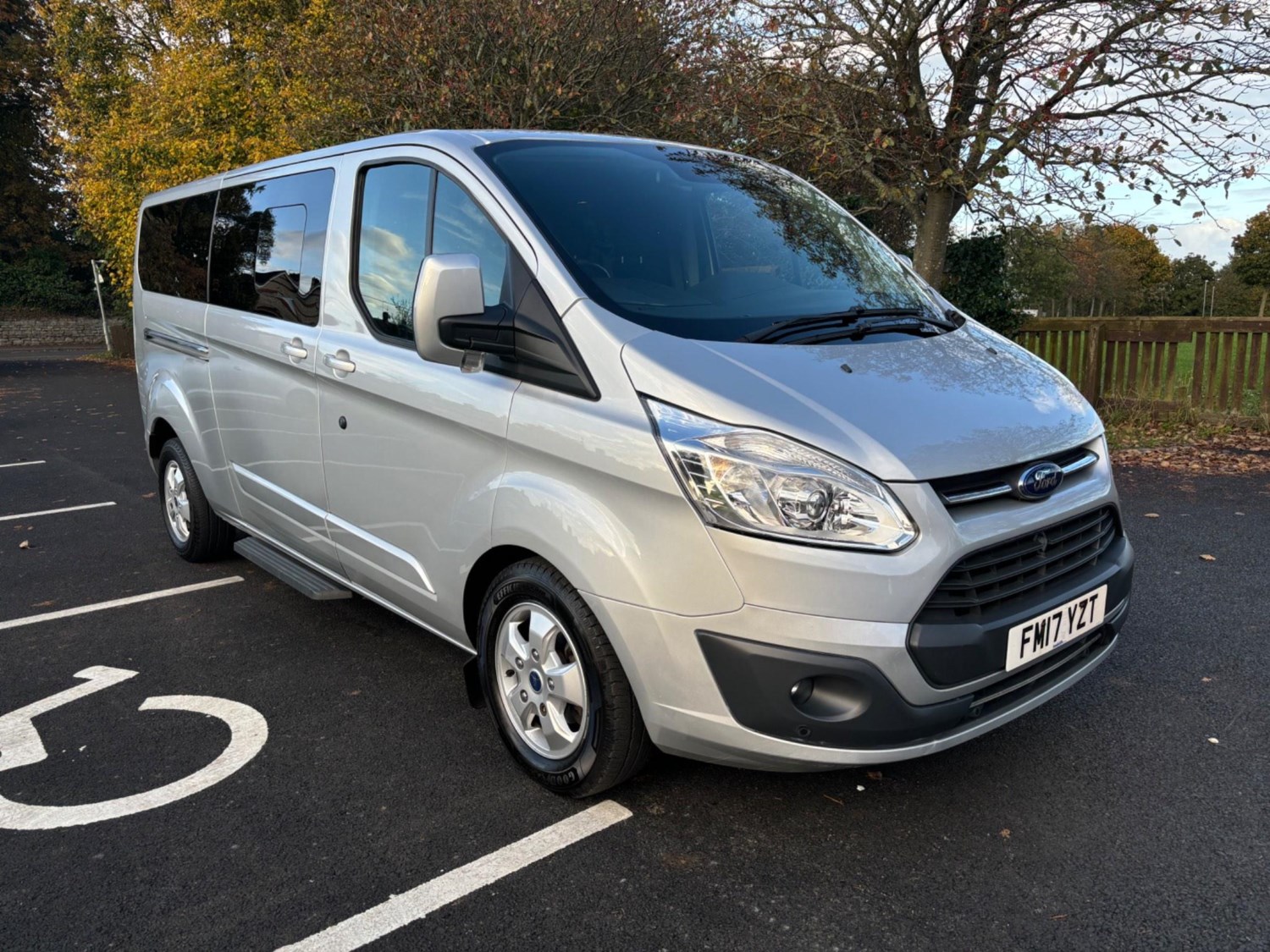 Ford Tourneo Custom Listing Image