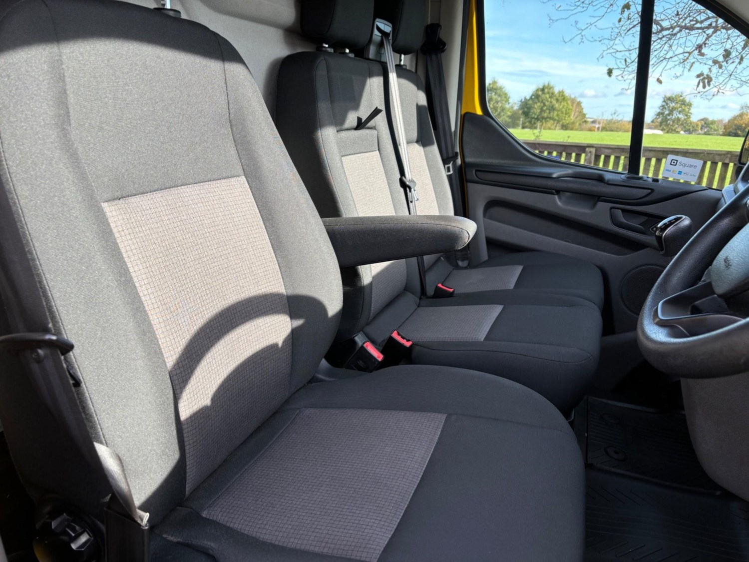 Ford Transit Custom Listing Image