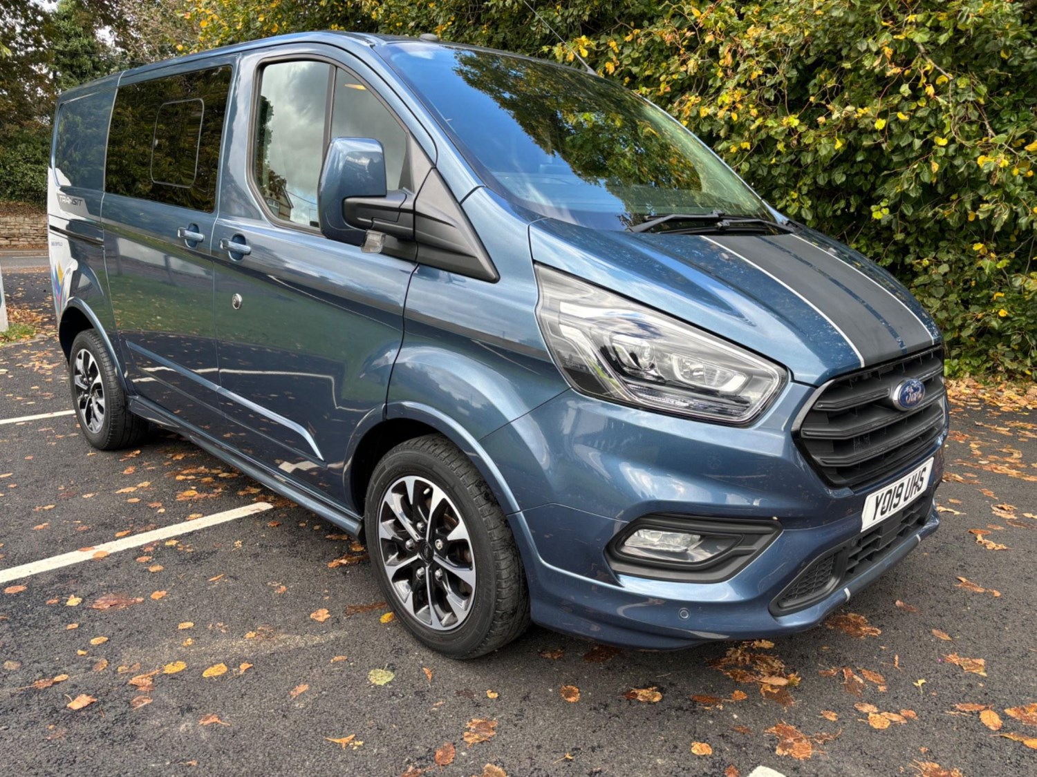 Ford Transit Custom Listing Image