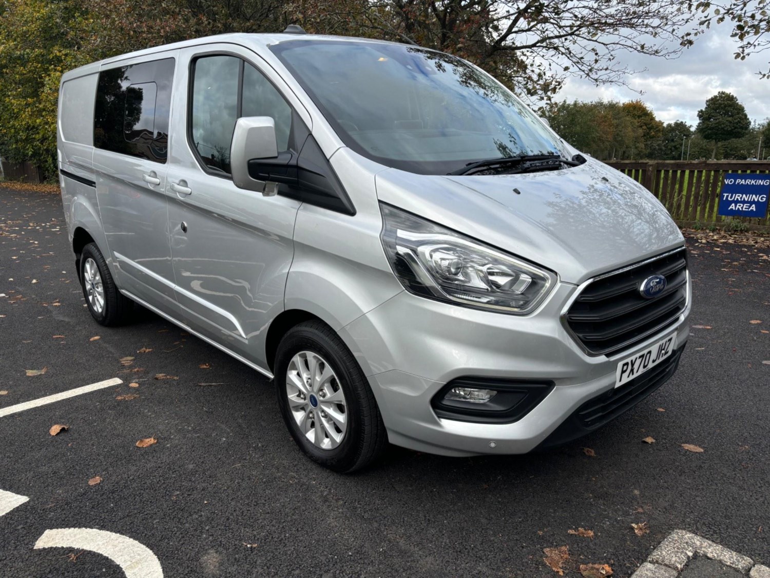 Ford Transit Custom Listing Image