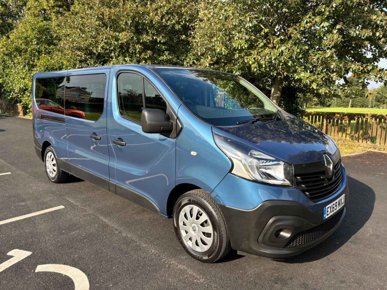 Renault Trafic Listing Image