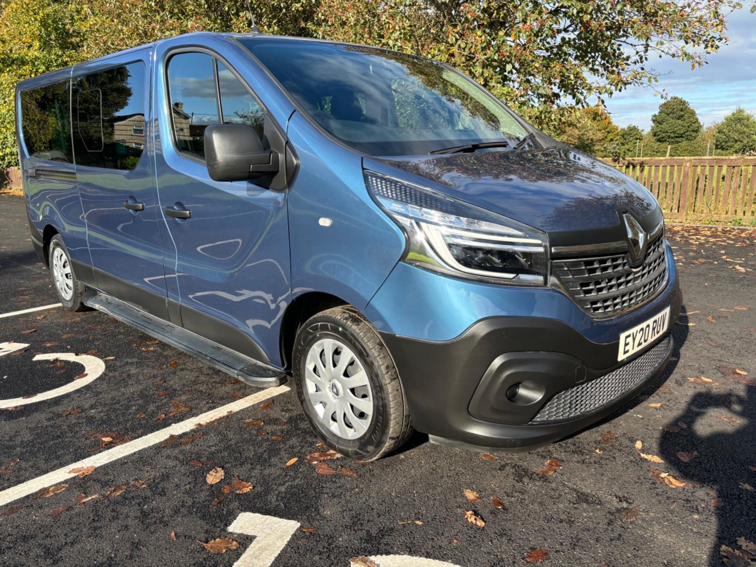 Renault Trafic Listing Image