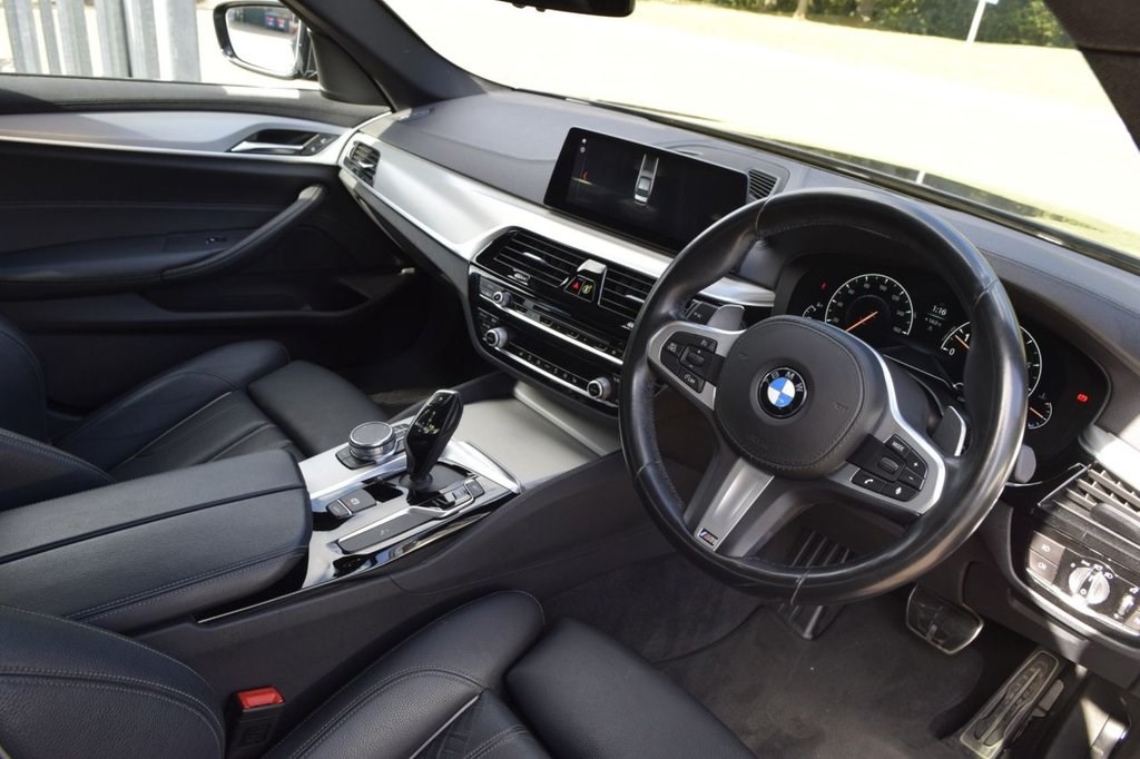 BMW 5 Series Listing Image