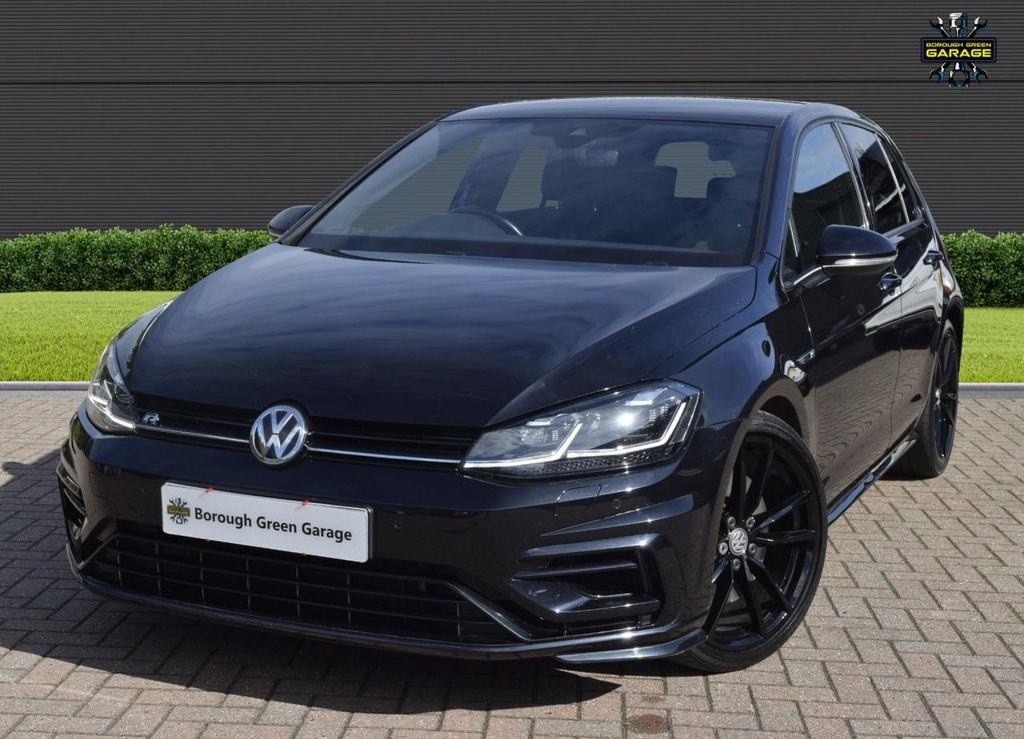 Volkswagen Golf Listing Image