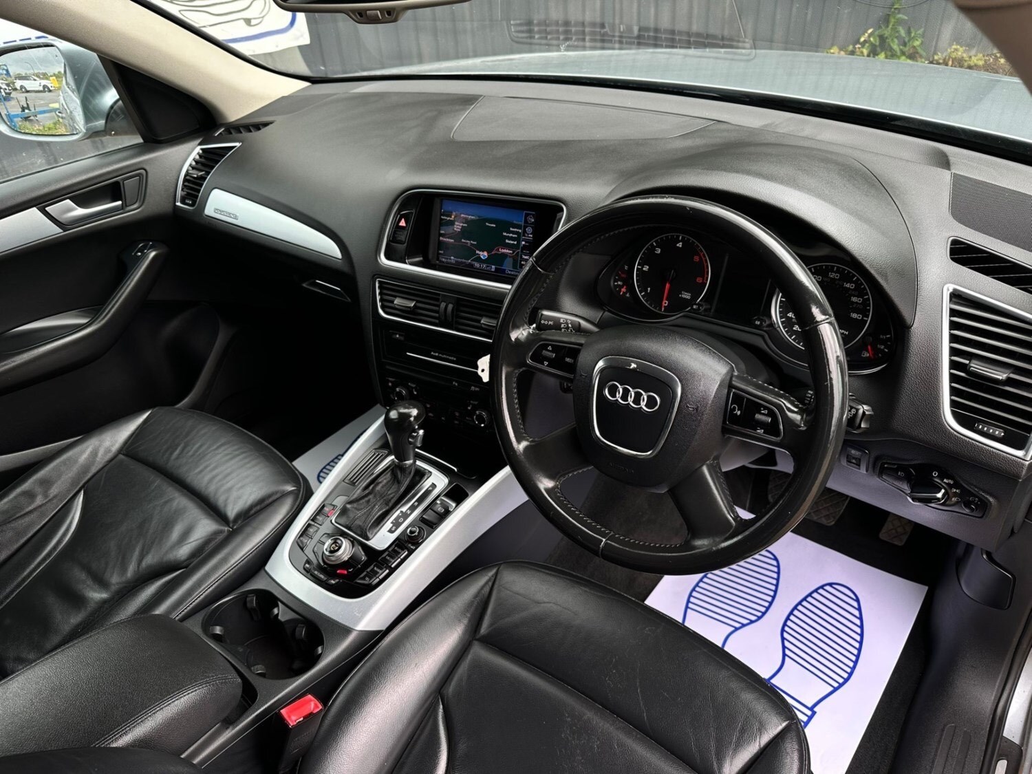 Audi Q5 Listing Image