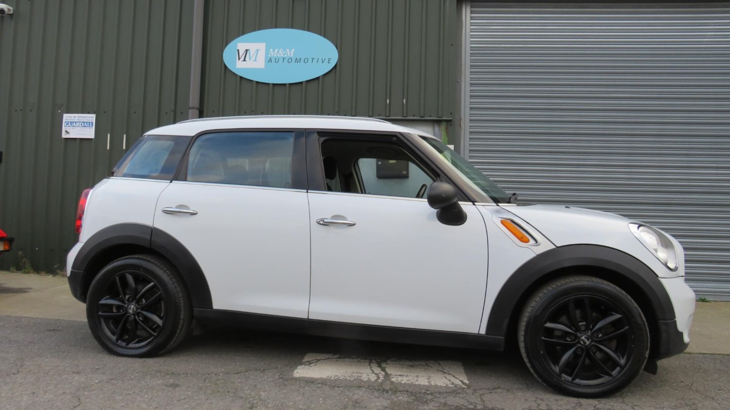 MINI Countryman Listing Image