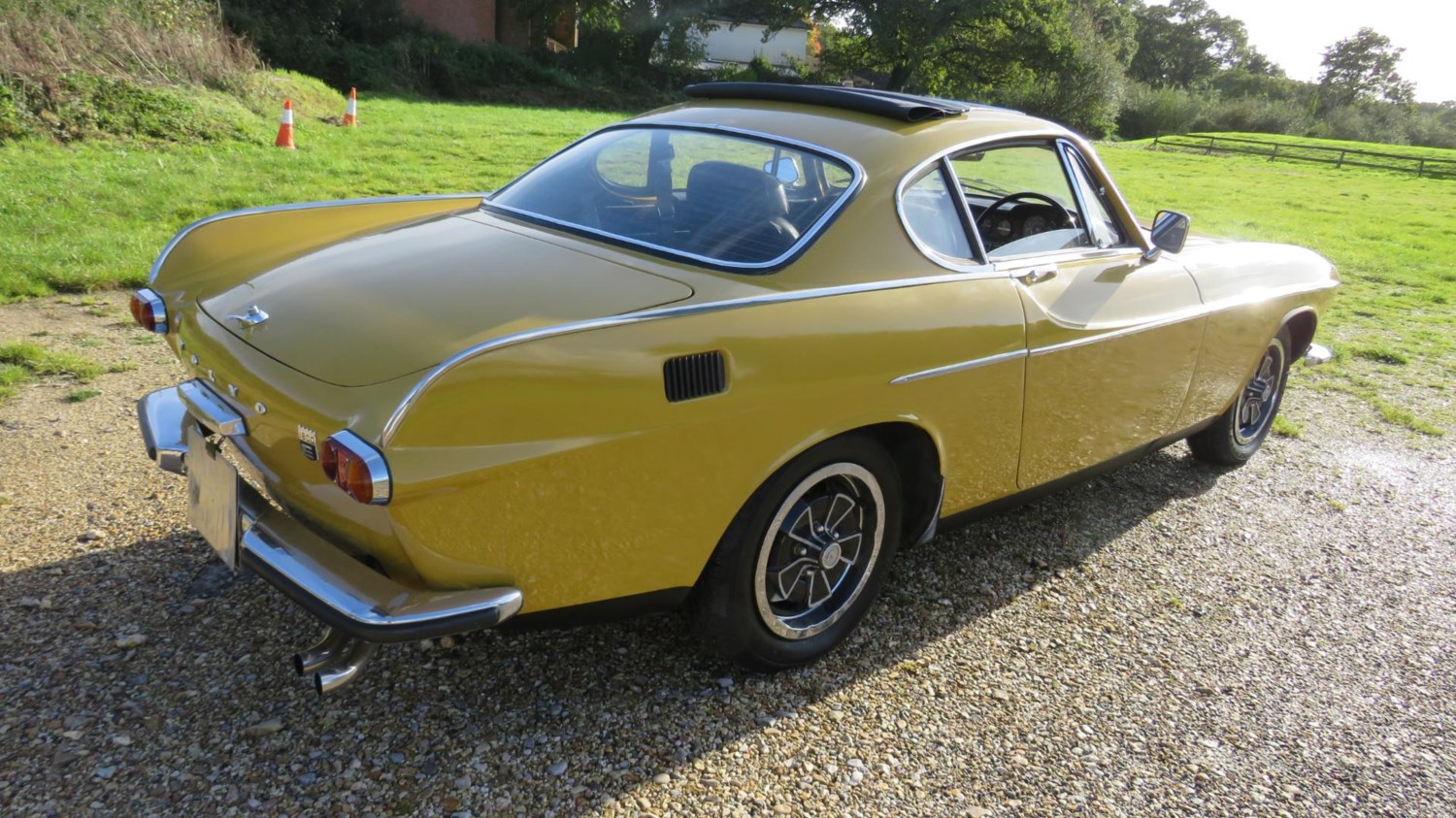 1970 (J) Volvo 1800 ES MANUAL COUPE WITH OVERDRIVE For Sale In Bashley, Hampshire