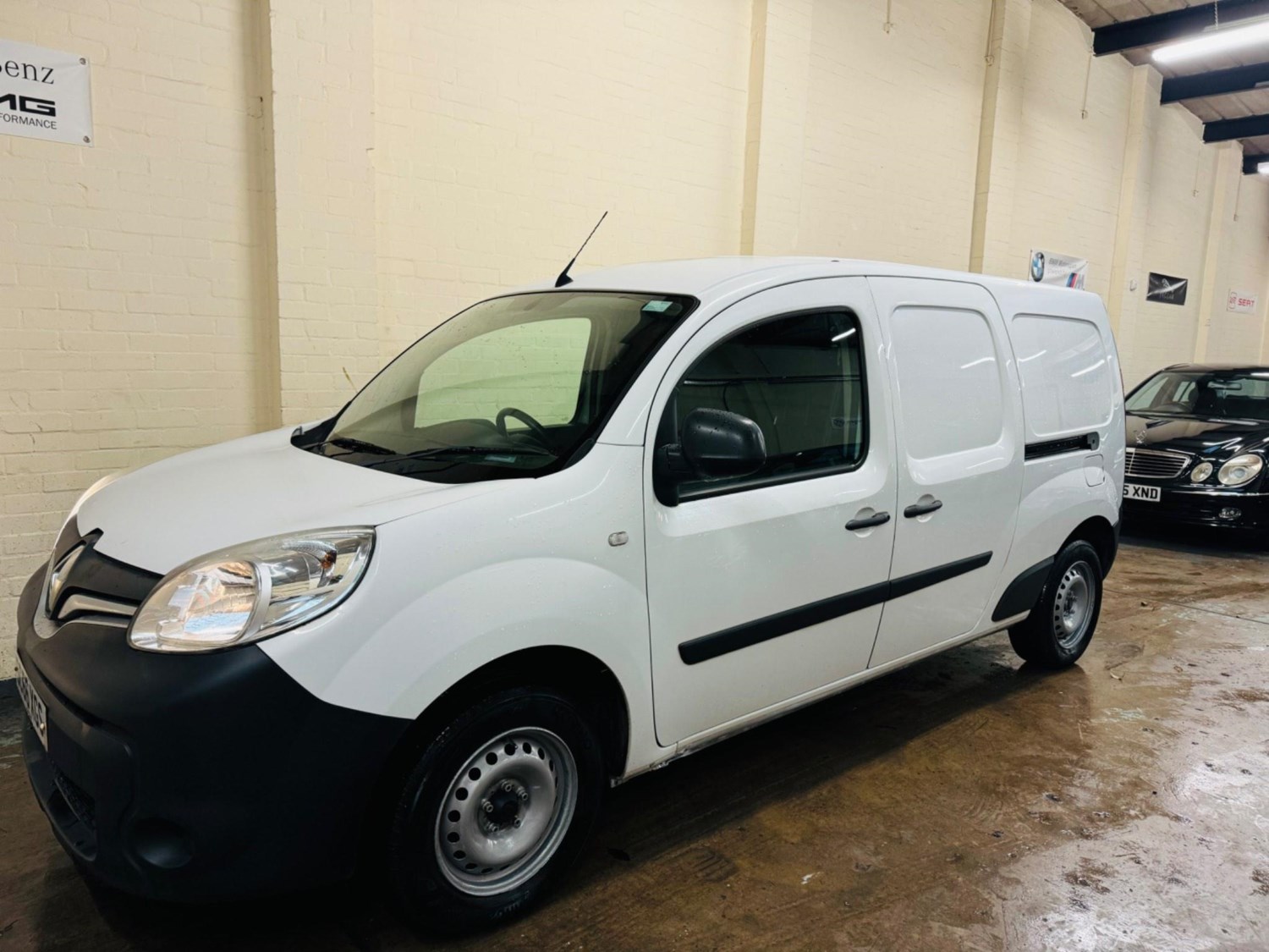 Renault Kangoo Listing Image