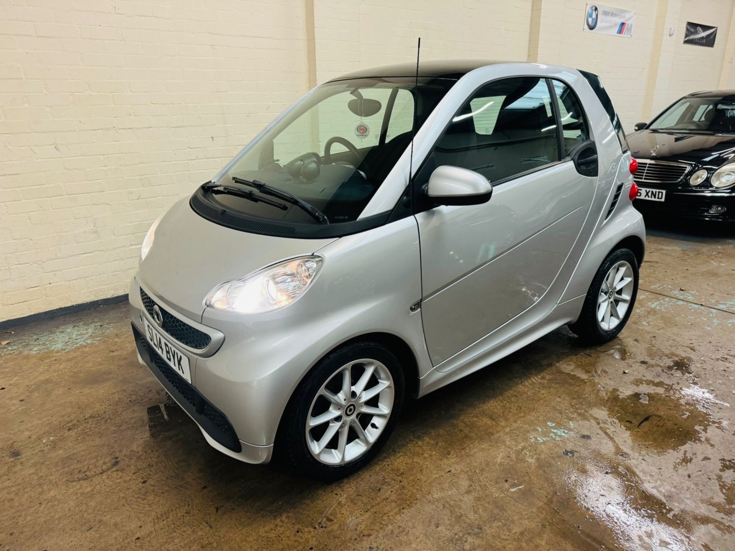 Smart fortwo Listing Image