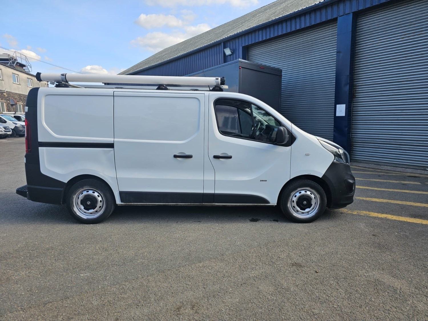 Vauxhall Vivaro Listing Image