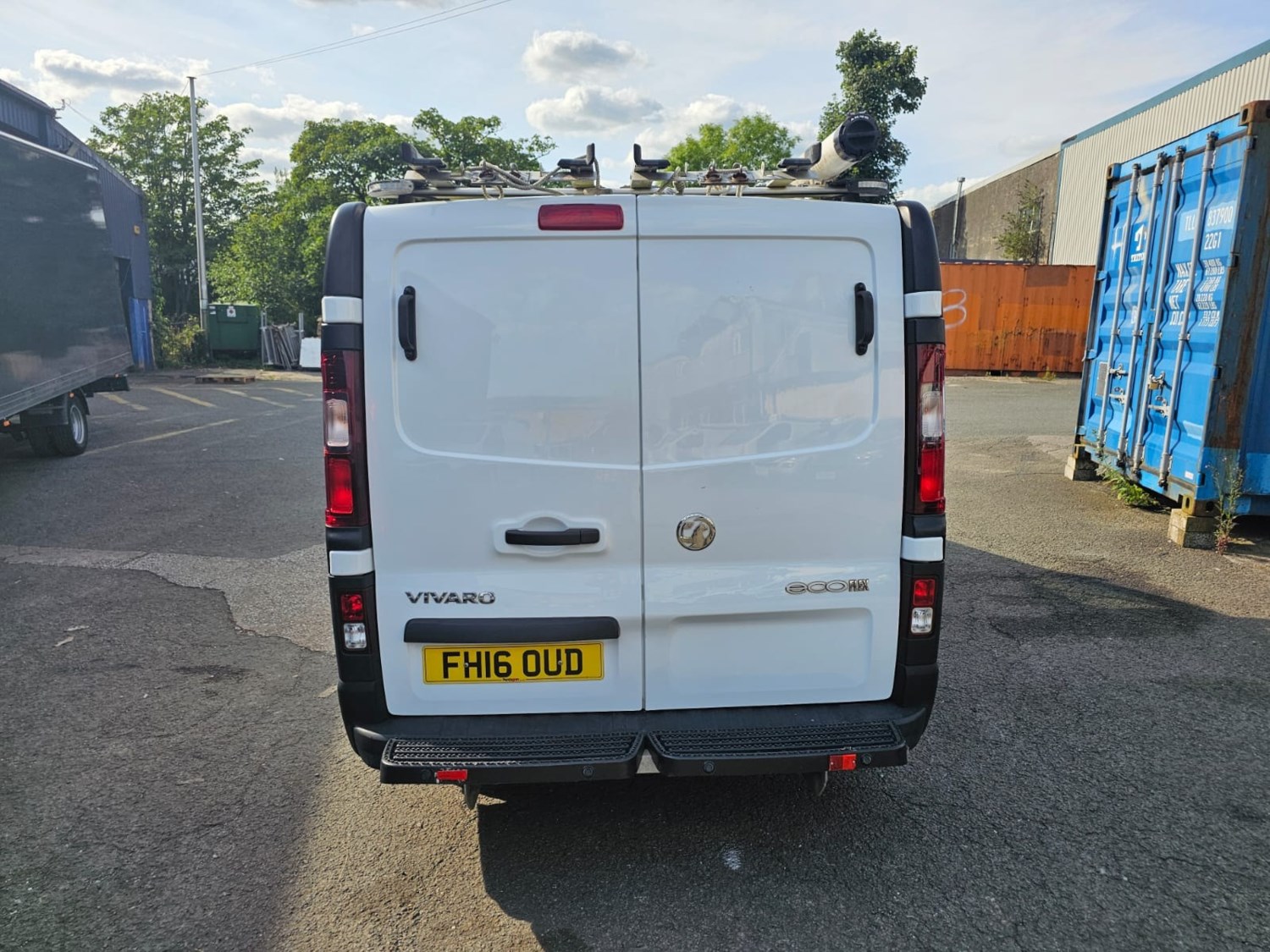 Vauxhall Vivaro Listing Image