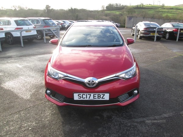 Toyota Auris Listing Image