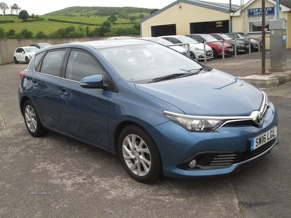 Toyota Auris Listing Image