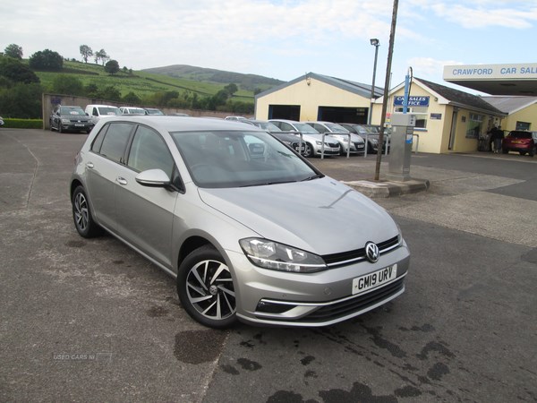 Volkswagen Golf Listing Image