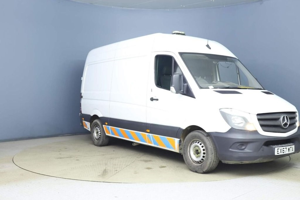 Mercedes-Benz Sprinter Listing Image