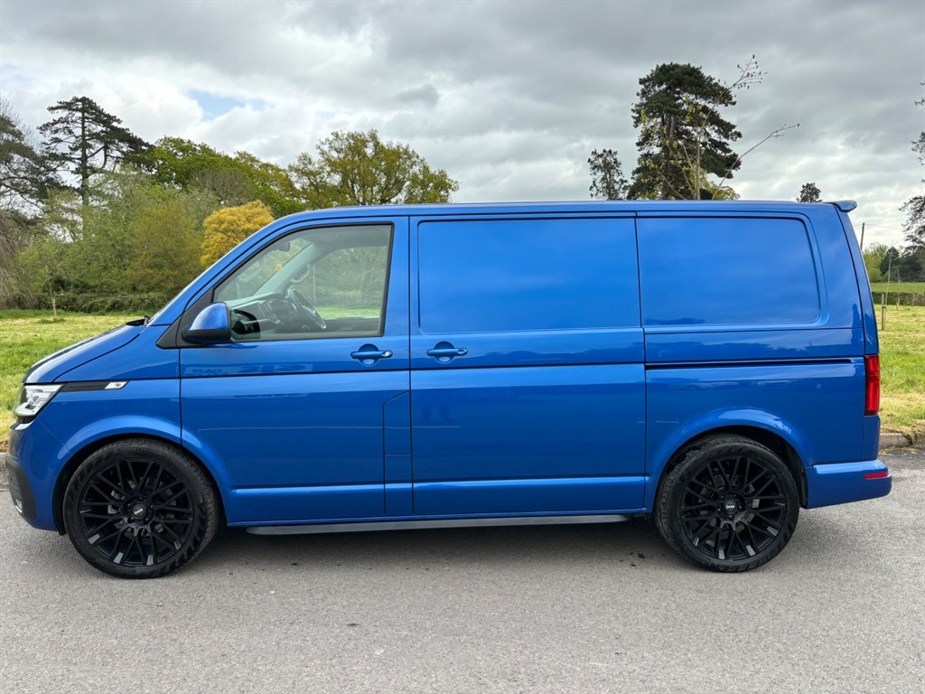 Volkswagen Transporter Listing Image