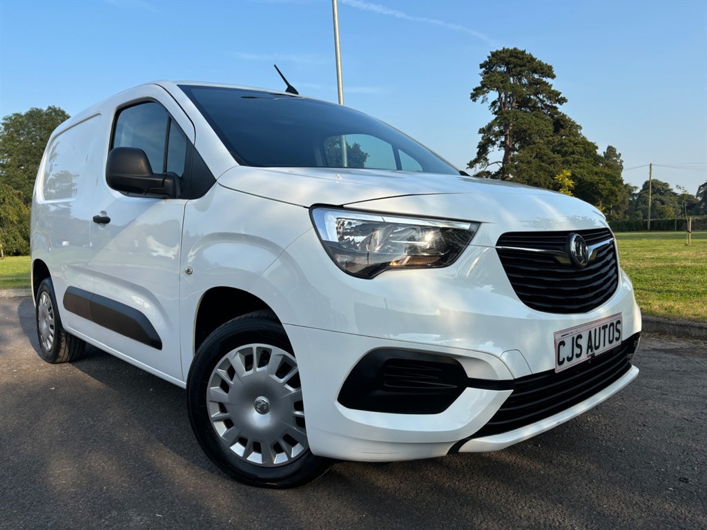 Vauxhall Combo Listing Image