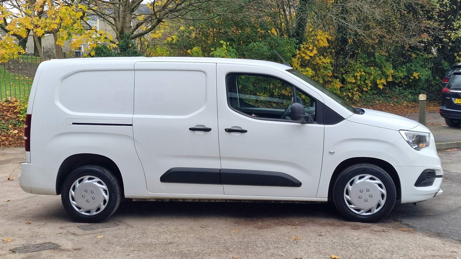 Vauxhall Combo Listing Image