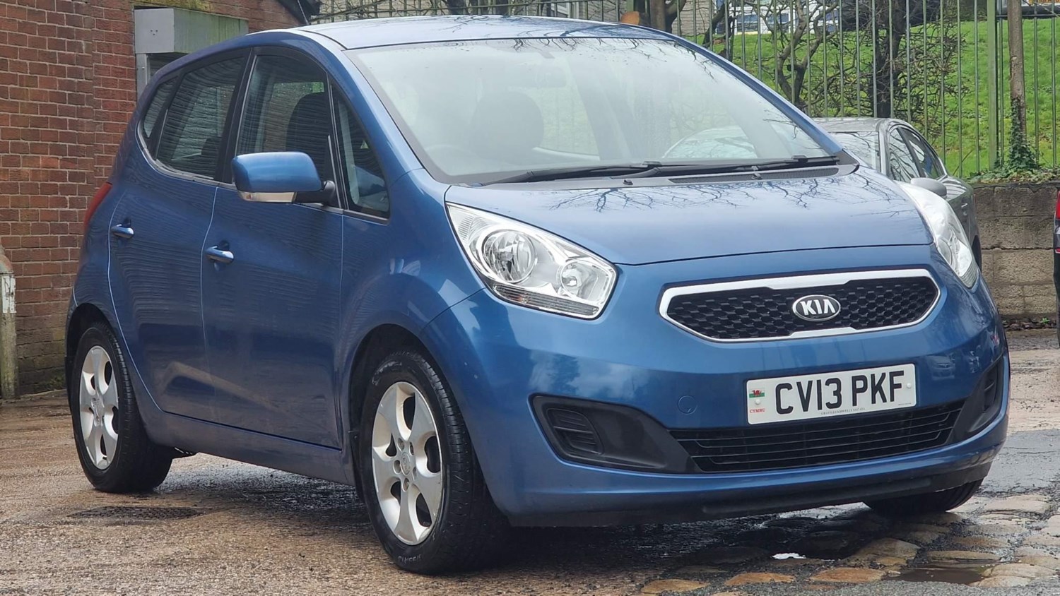 Kia Venga Listing Image