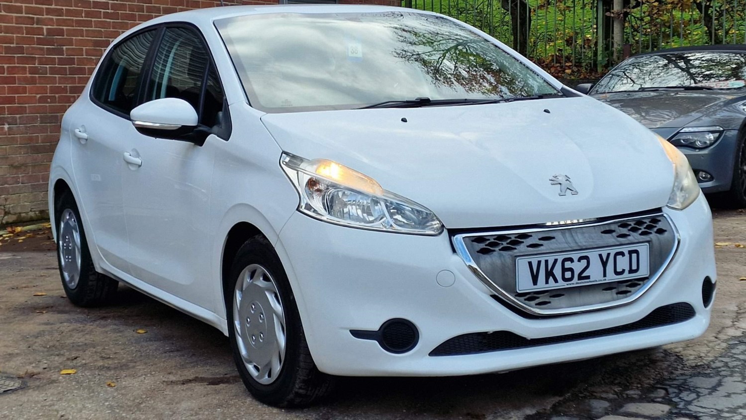 Peugeot 208 Listing Image