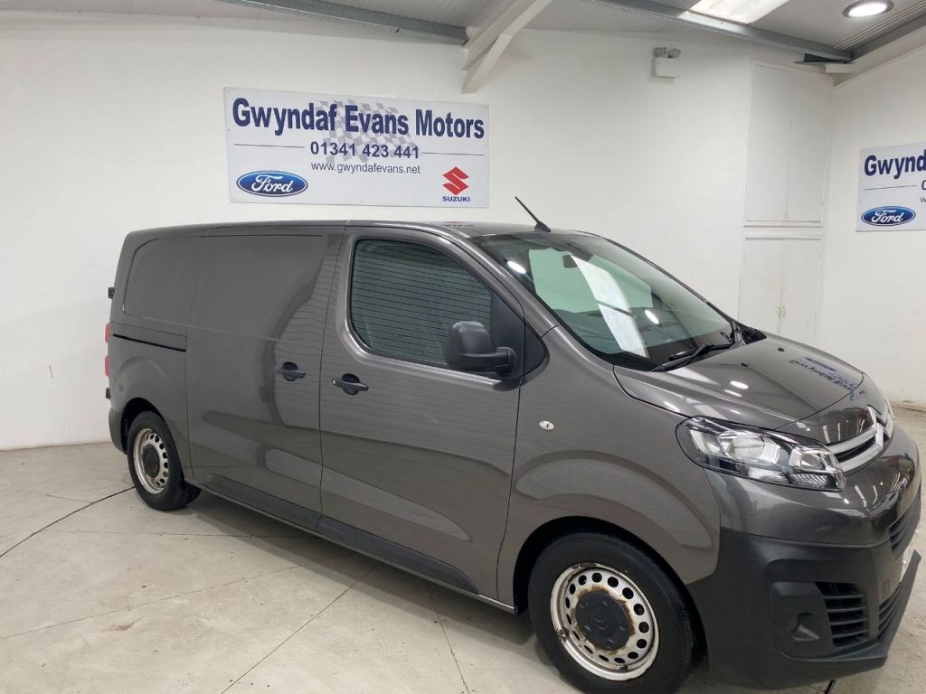 Citroen Dispatch Listing Image