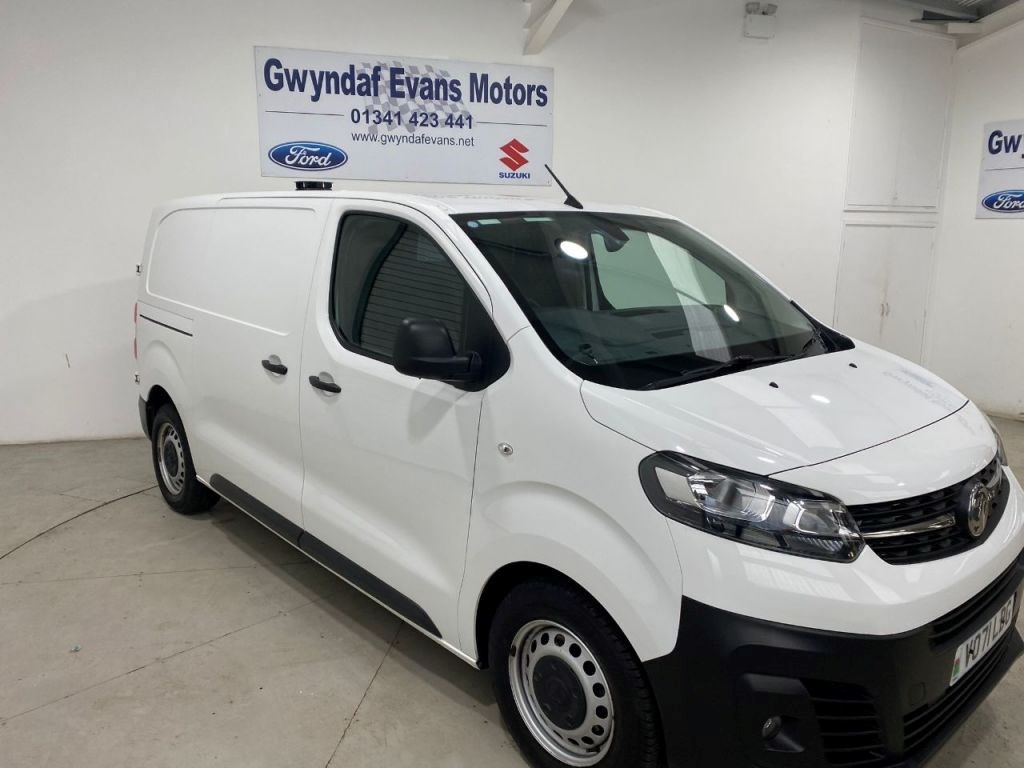 Vauxhall Vivaro Listing Image